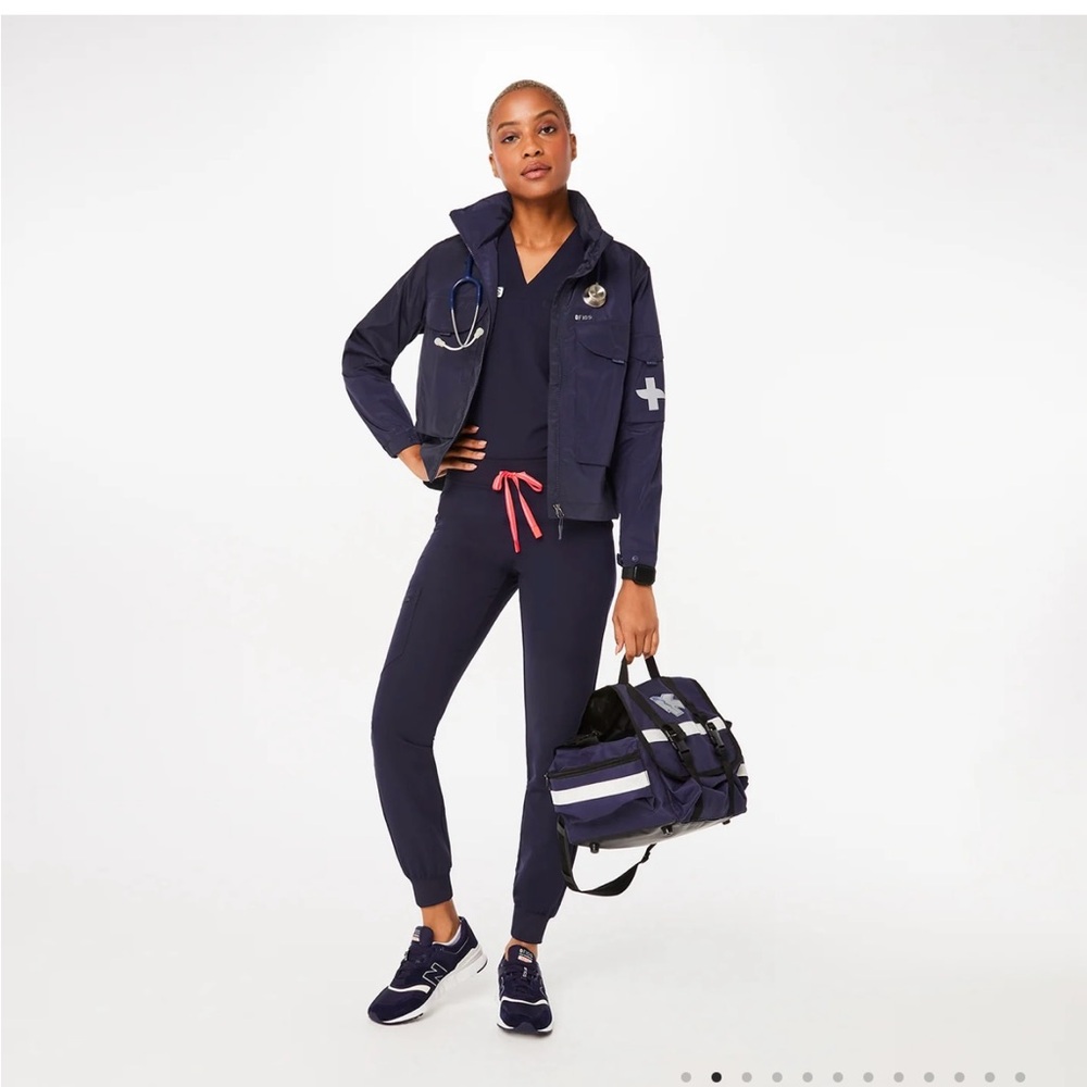 FIGS technical collection jacket size small